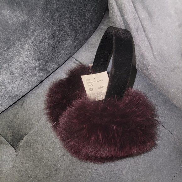 NWT Genuine Fox Fur Merlot Earmuffs Velvet Band - Picture 7 of 9